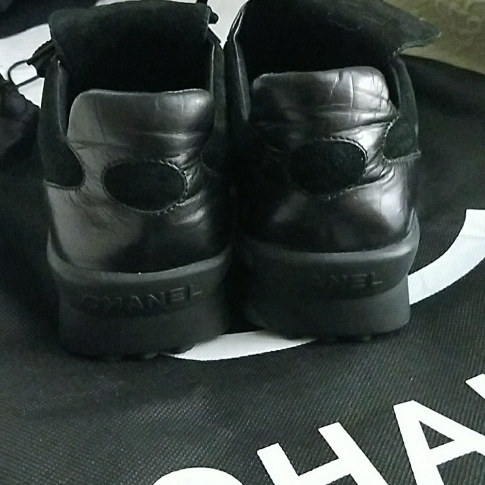 Authentic Chanel sneakers w/o dust bag - Picture 4 of 6